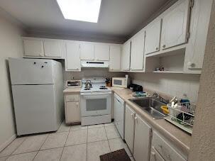 Kings Point - Residential Lease