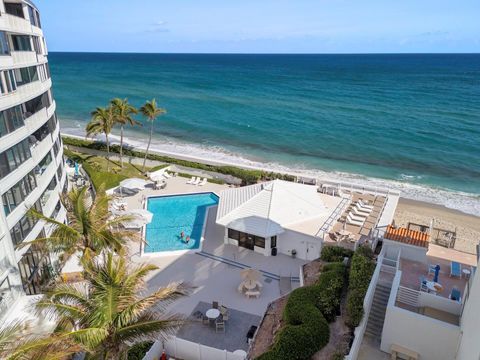 A home in South Palm Beach