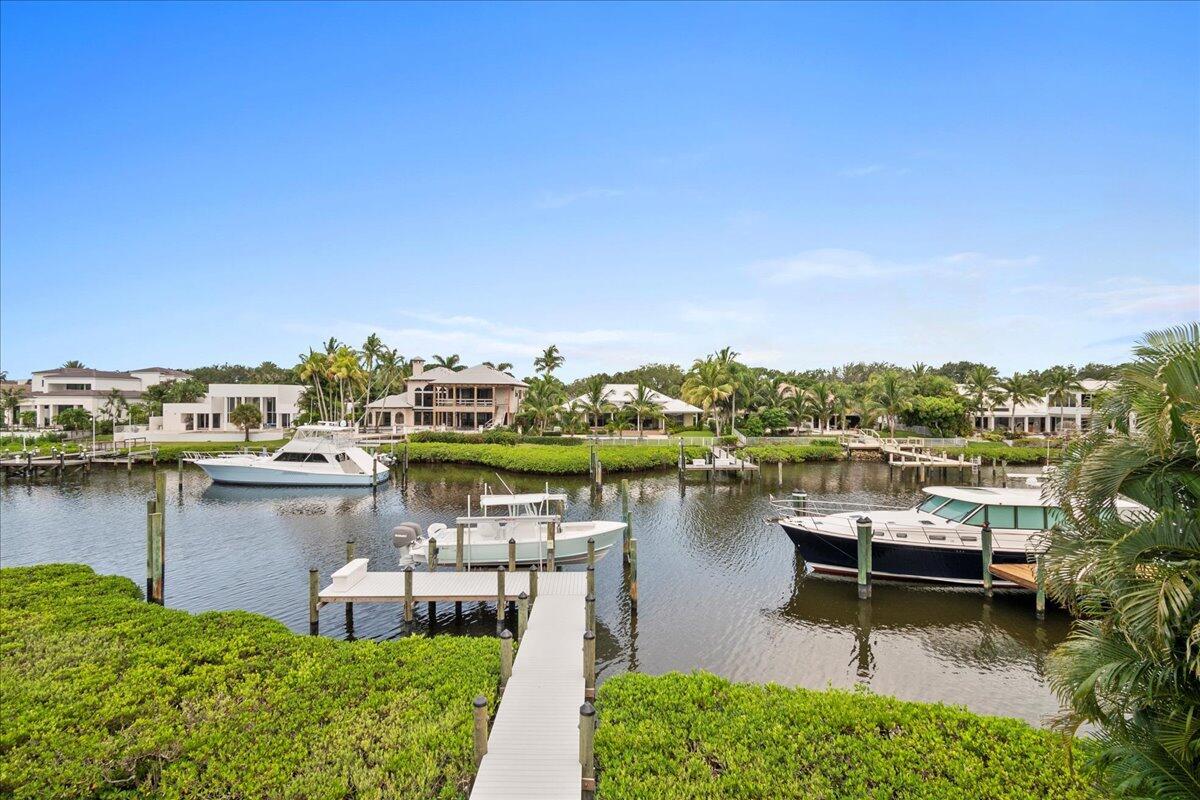 Admirals Cove - Residential