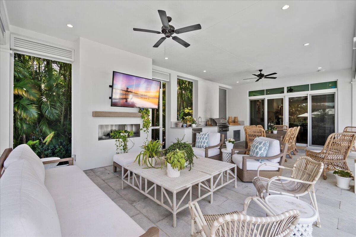 Admirals Cove - Residential