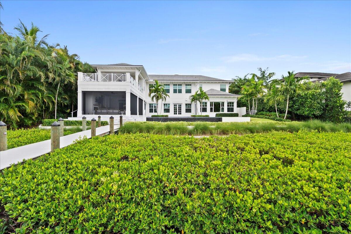 Admirals Cove - Residential