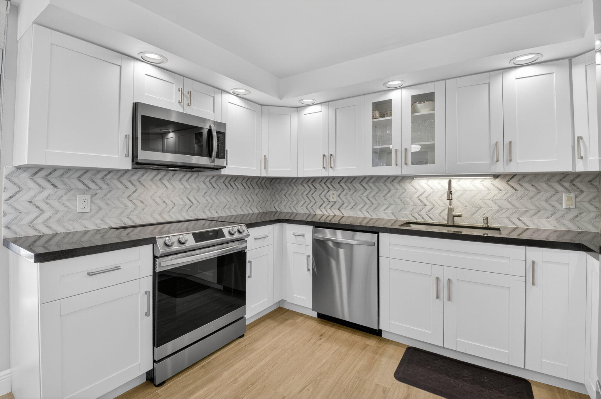 COURT OF DELRAY CONDO - Residential