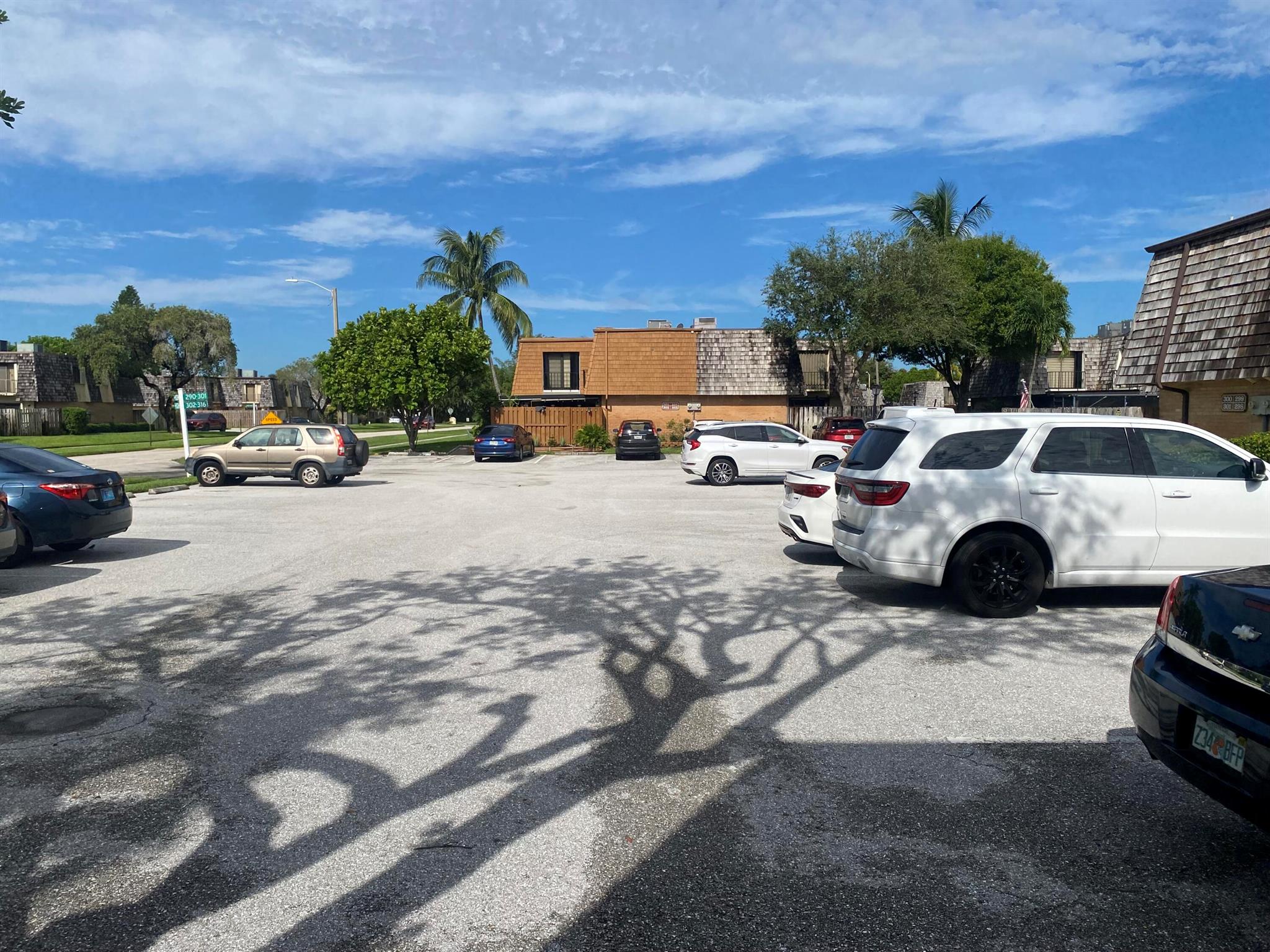 Lakewood Home Owner Assoc - Residential