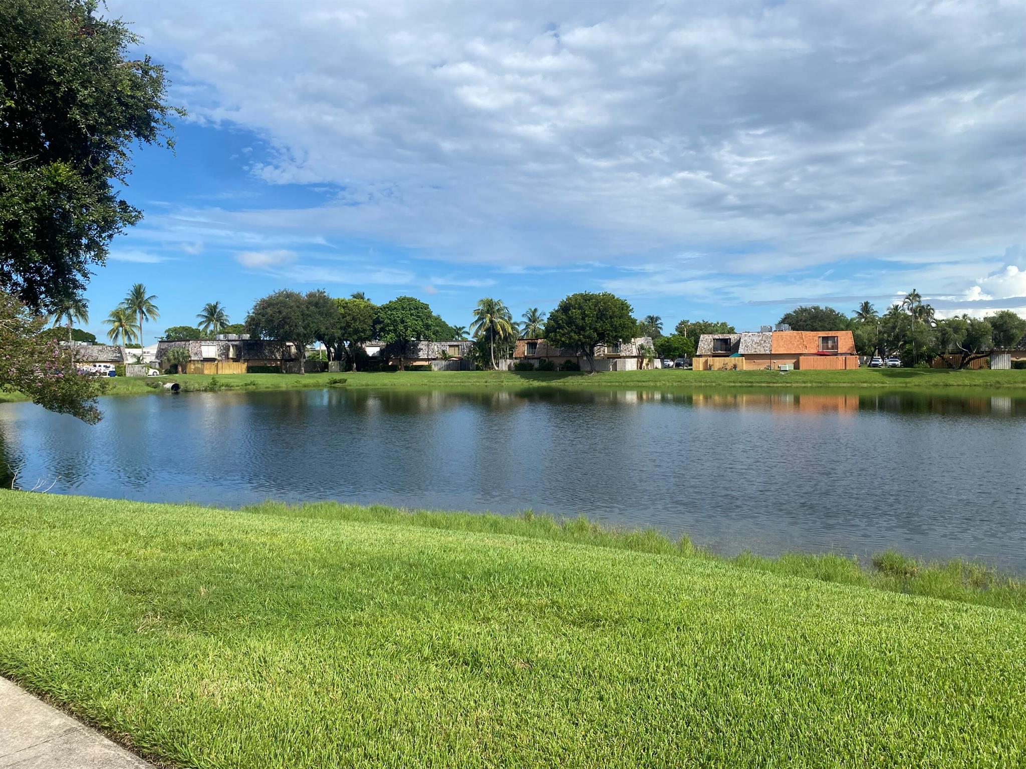 Lakewood Home Owner Assoc - Residential