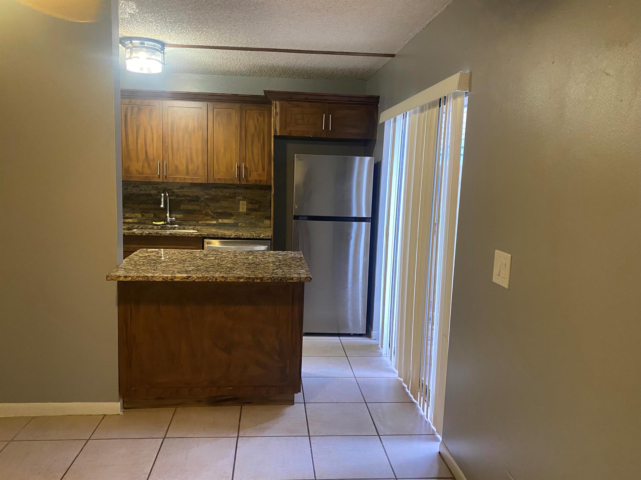 Lakewood Home Owner Assoc - Residential