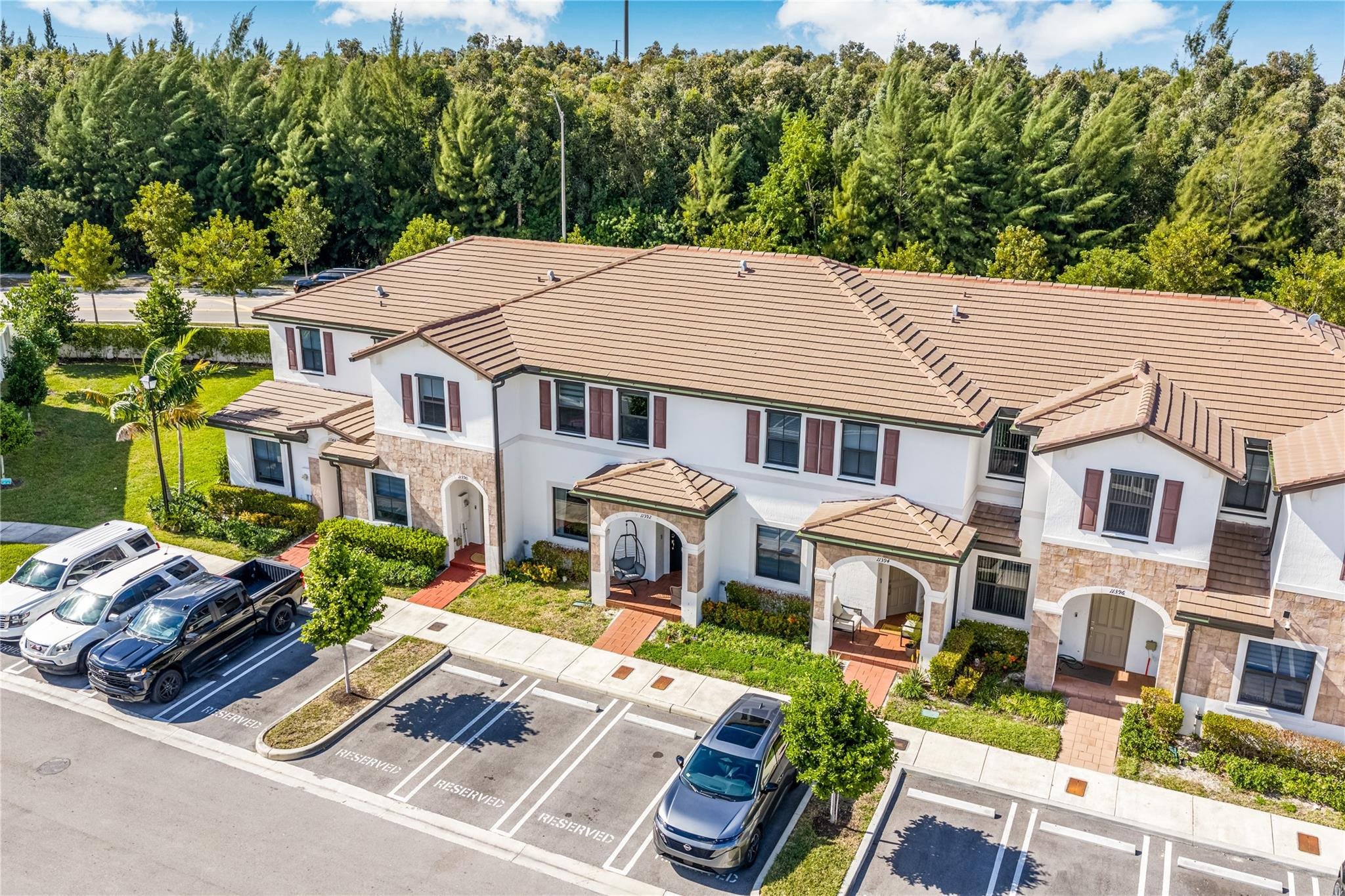 AQUABELLA NORTH - Residential