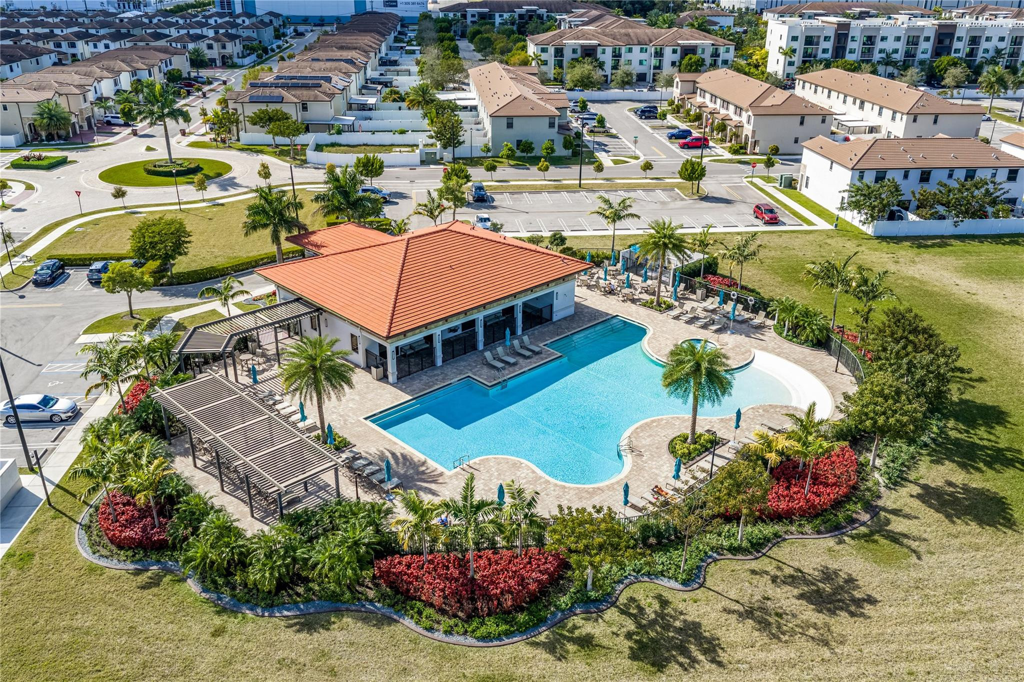 AQUABELLA NORTH - Residential