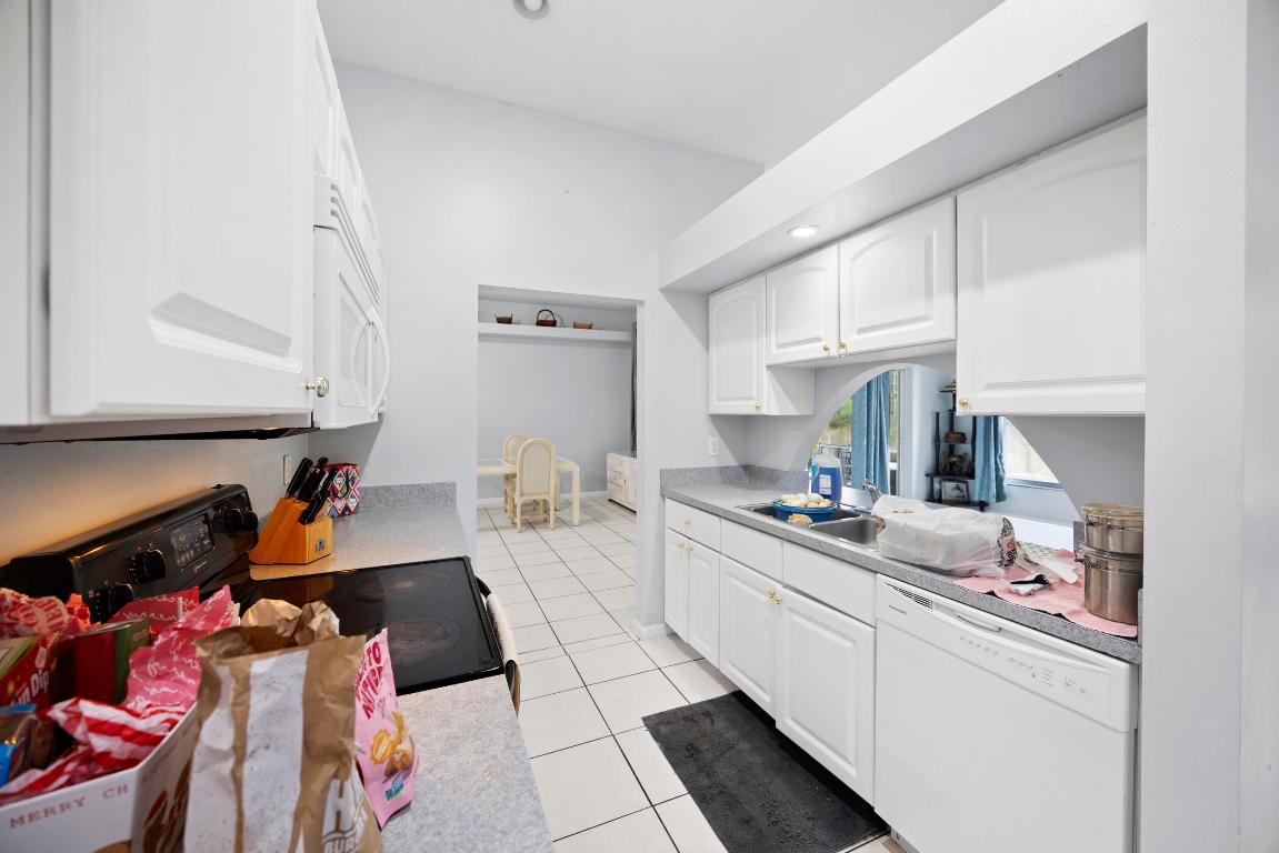 Sunny Urban Meadows - Residential