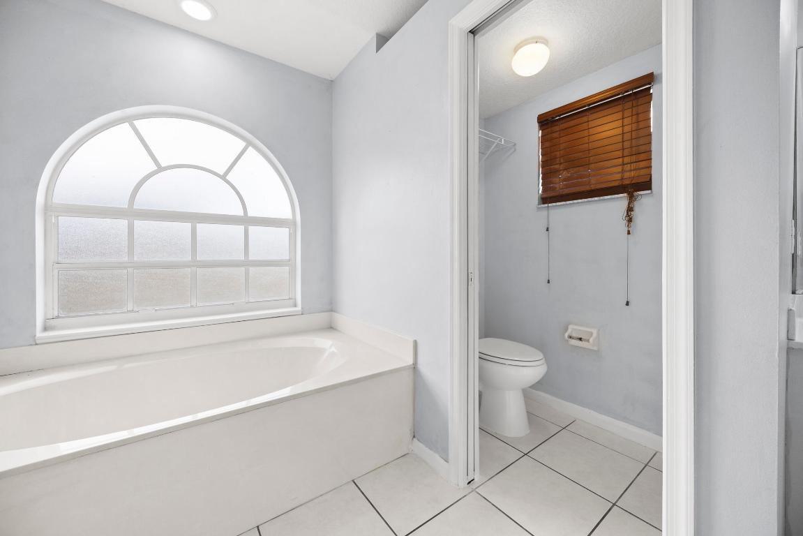 Sunny Urban Meadows - Residential