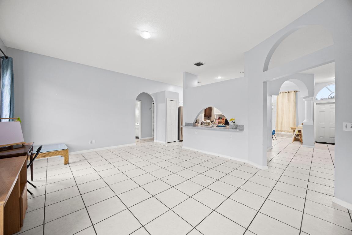 Sunny Urban Meadows - Residential