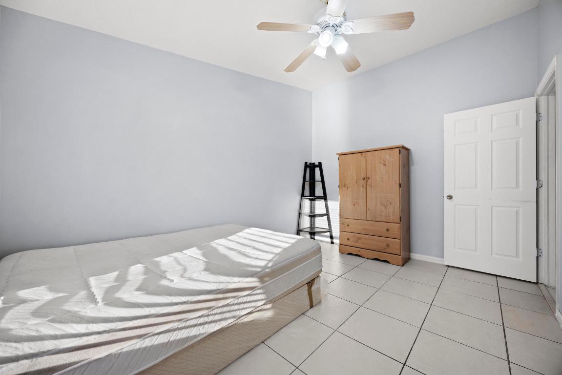 Sunny Urban Meadows - Residential