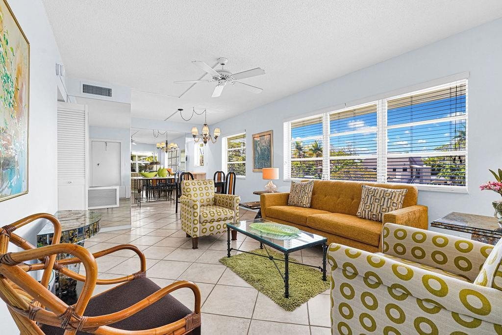 1900 NE 8th Court 307