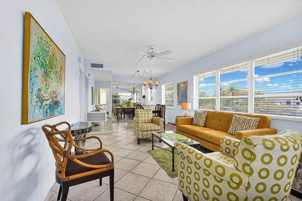 1900 NE 8th Court 307