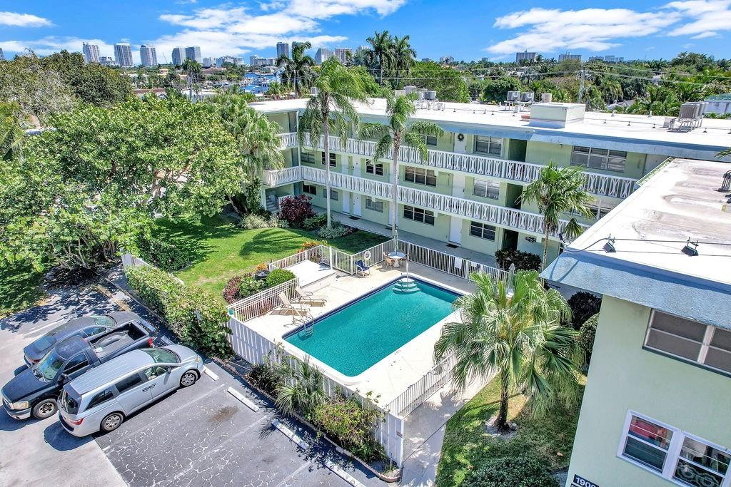 Gateway Arms - Residential