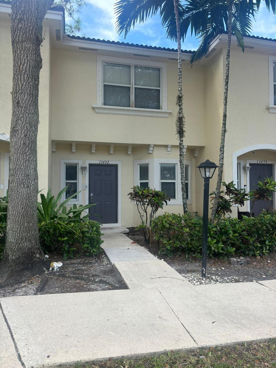 GEORGIAN COURTS - Residential Lease