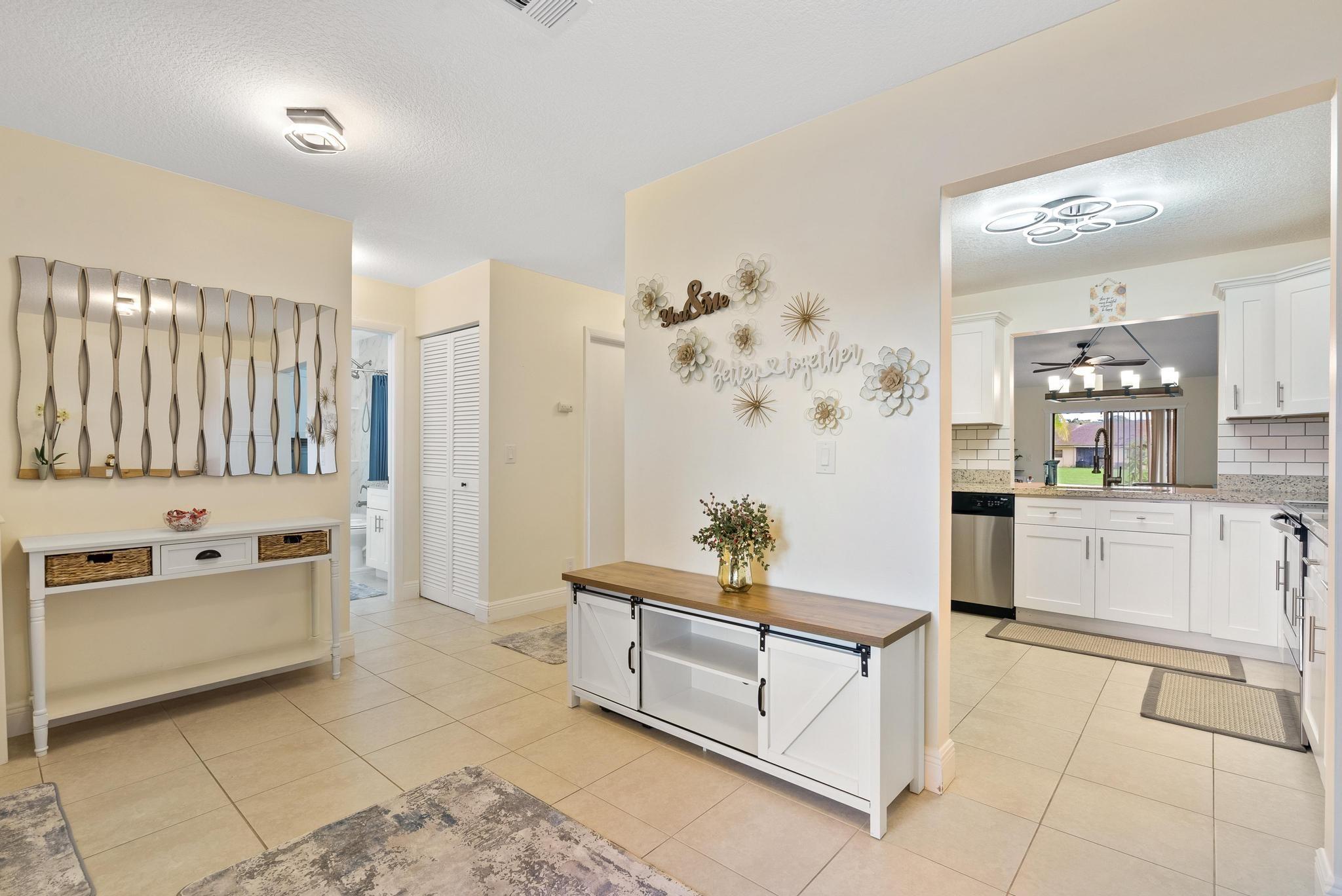 THORNHILL GLEN / LAKE - Residential Lease