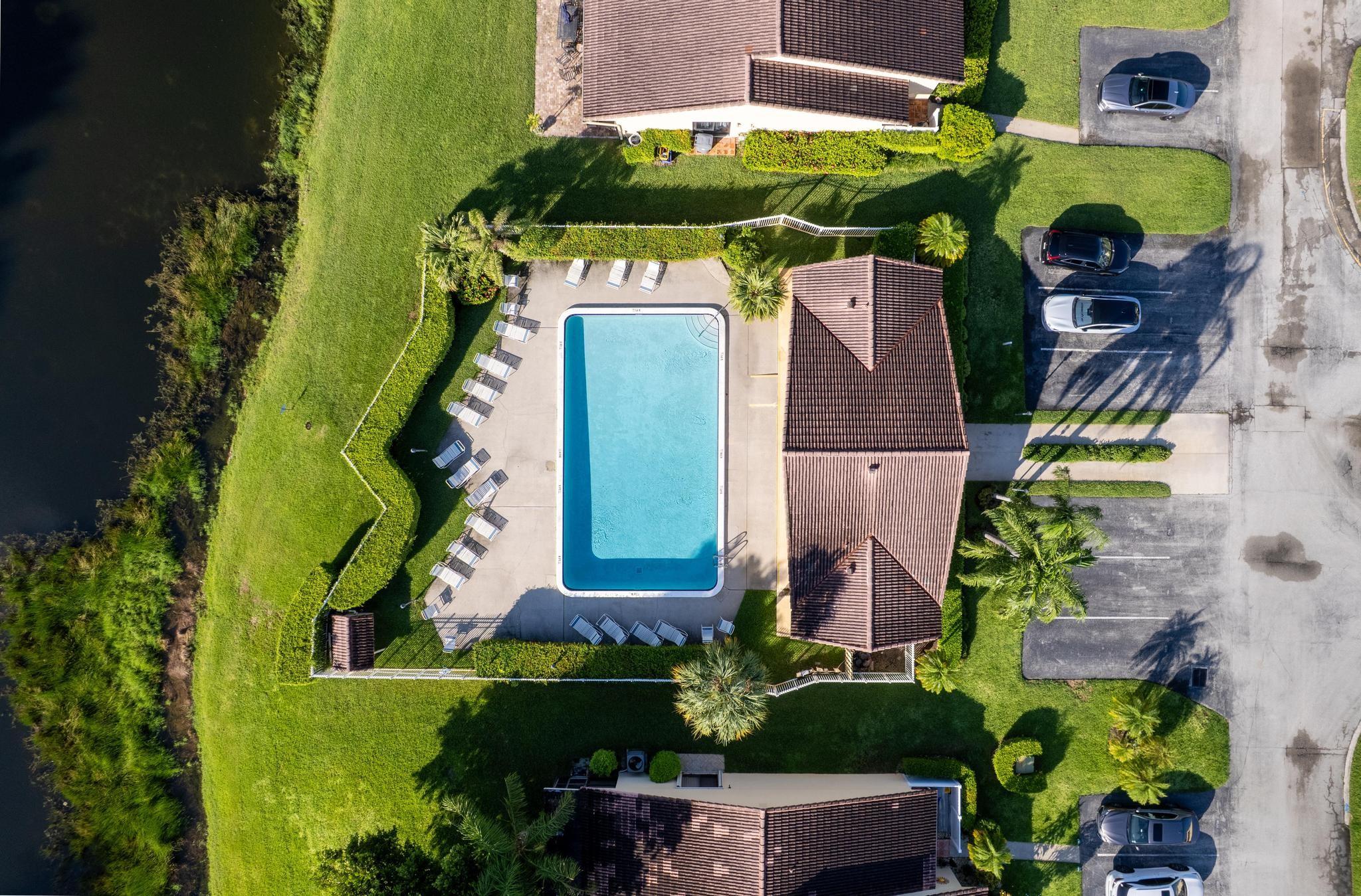 THORNHILL GLEN / LAKE - Residential Lease