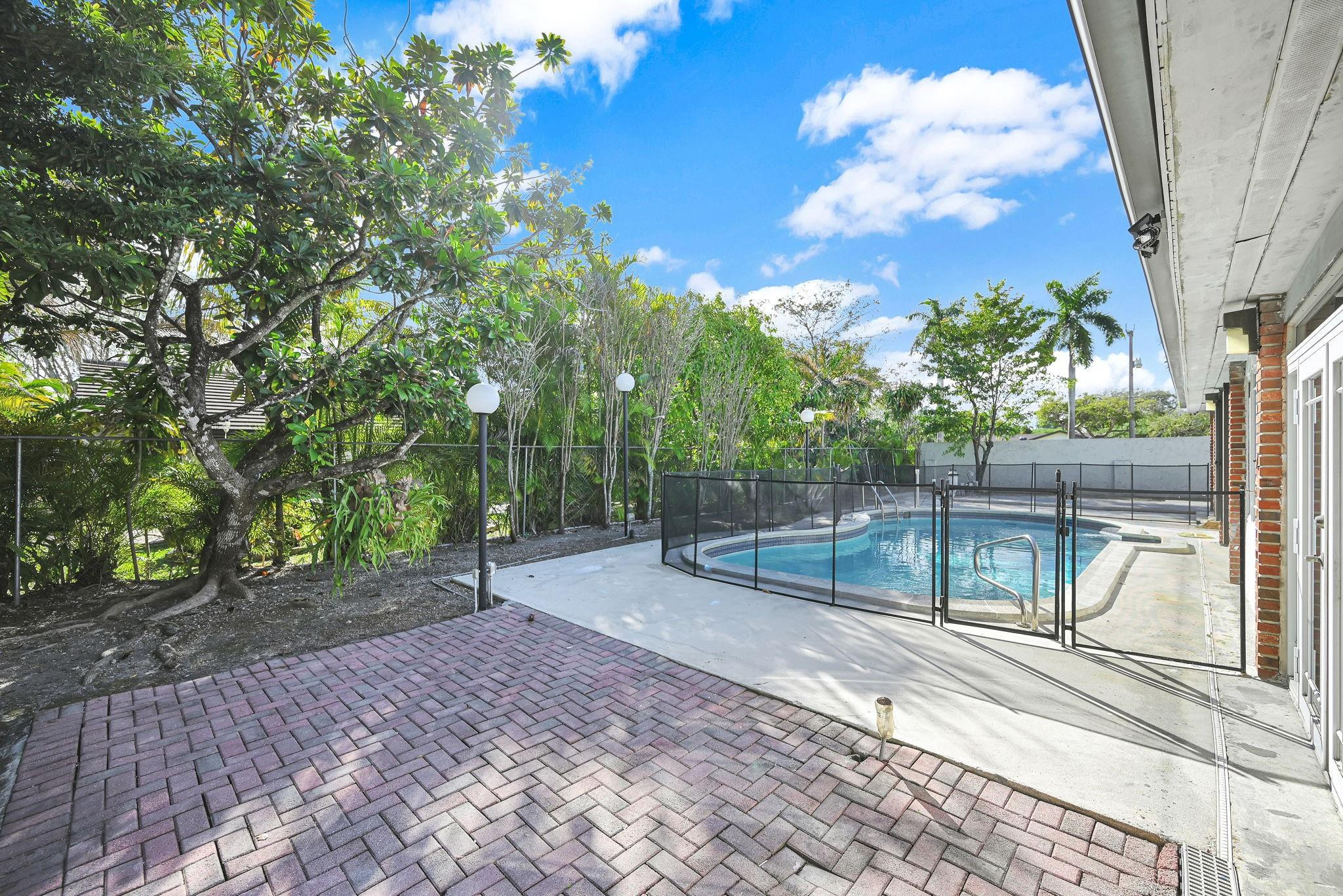 GLEN COVE SEC 3 - Residential