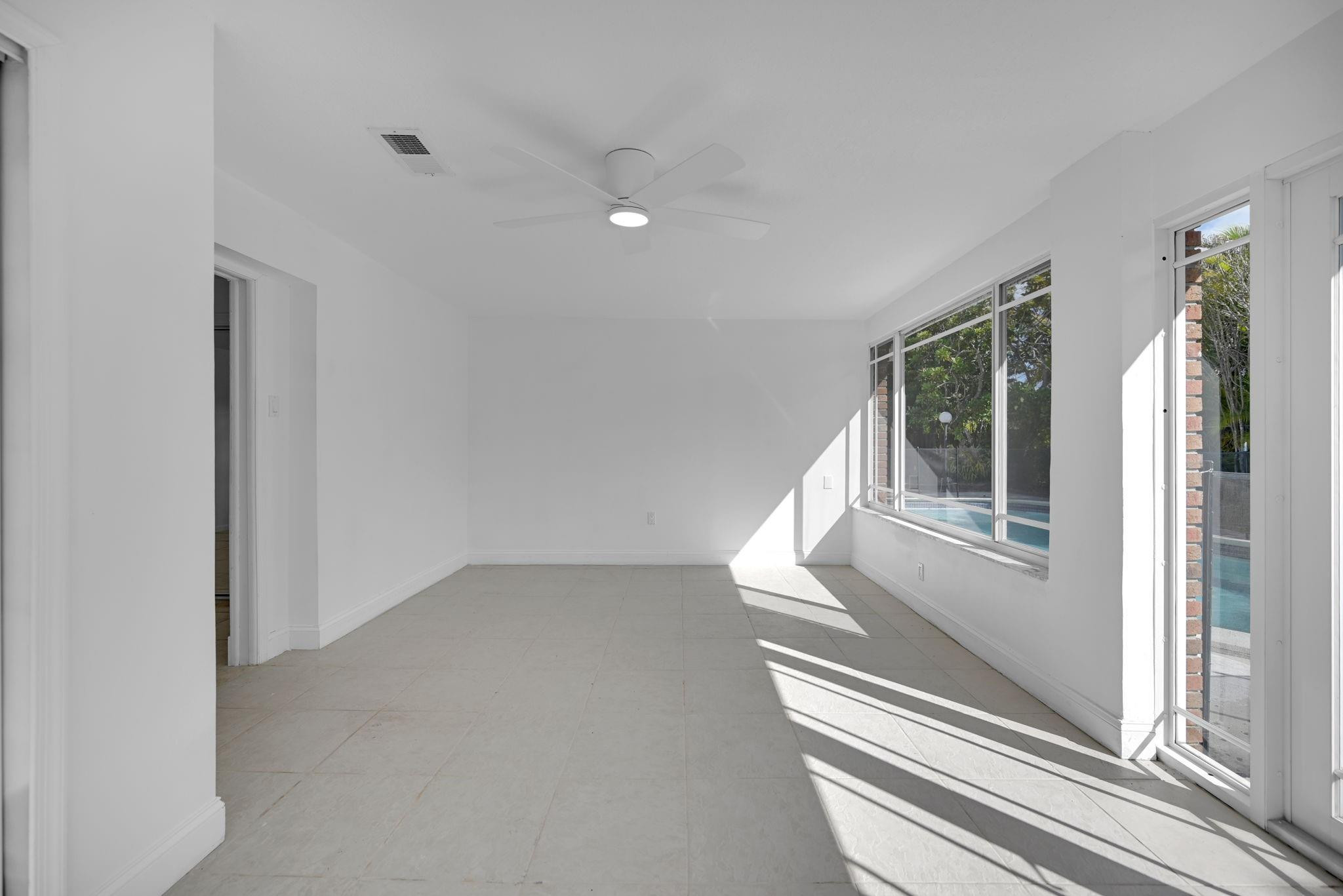 GLEN COVE SEC 3 - Residential