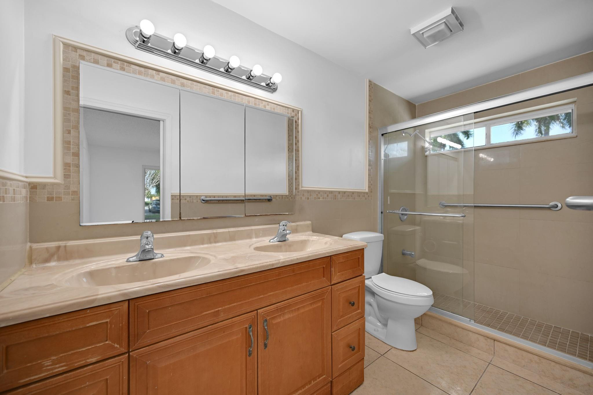 GLEN COVE SEC 3 - Residential