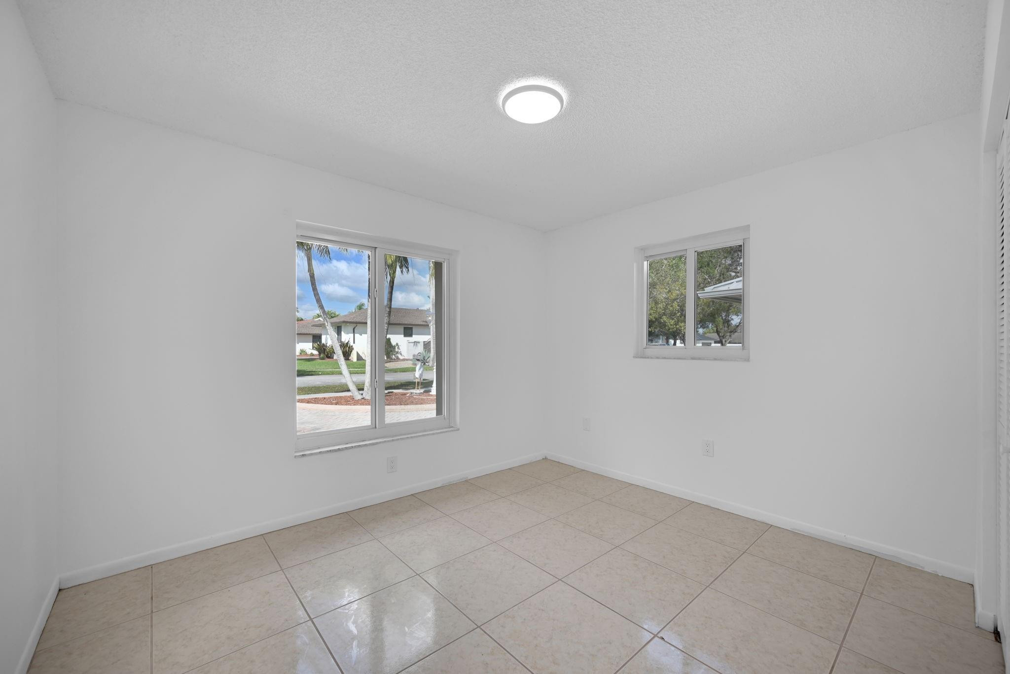 GLEN COVE SEC 3 - Residential