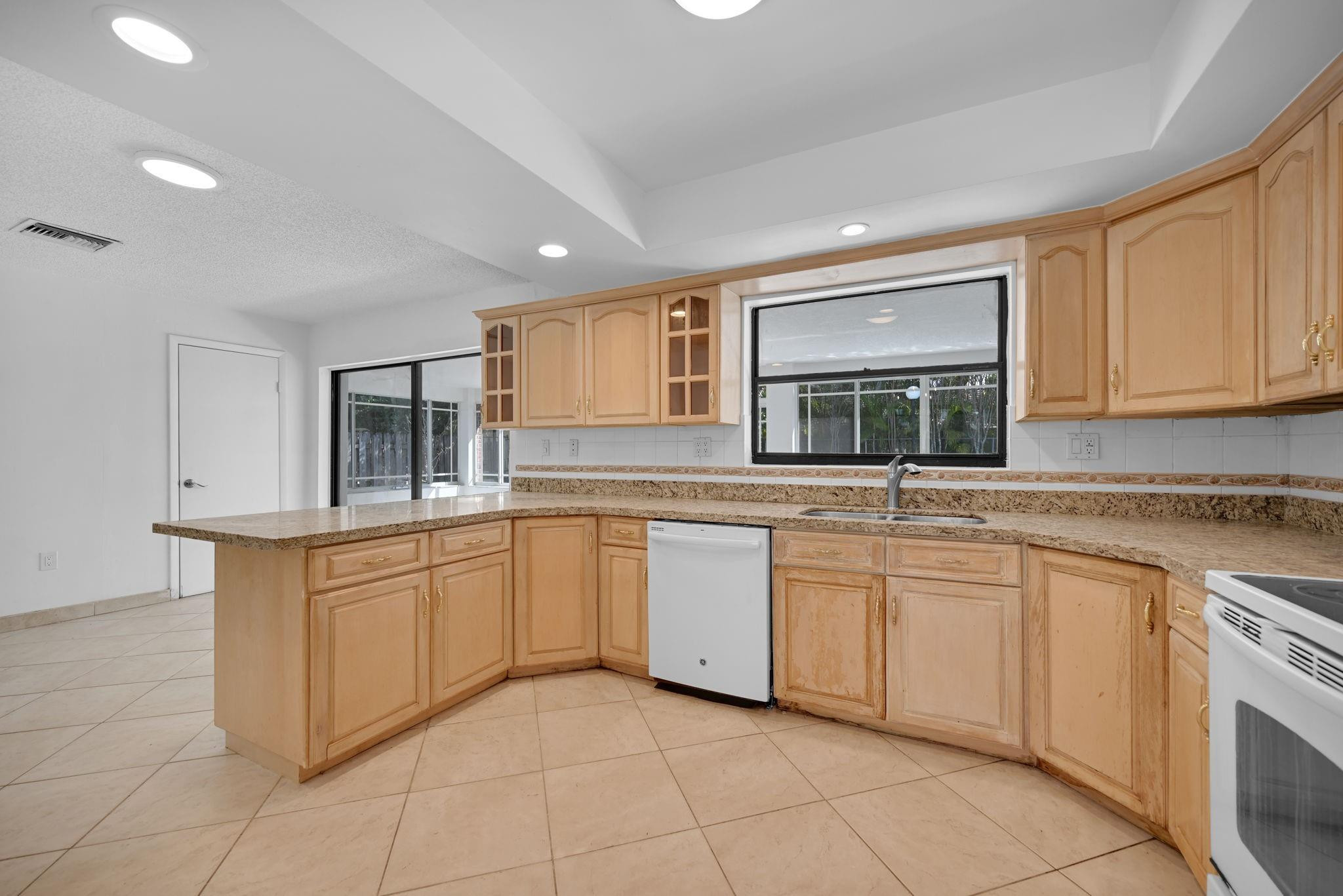 GLEN COVE SEC 3 - Residential