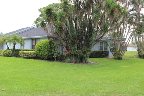 Photo of 6170 BRANDON Street, Palm Beach Gardens, FL 33418 (MLS # B26069093)