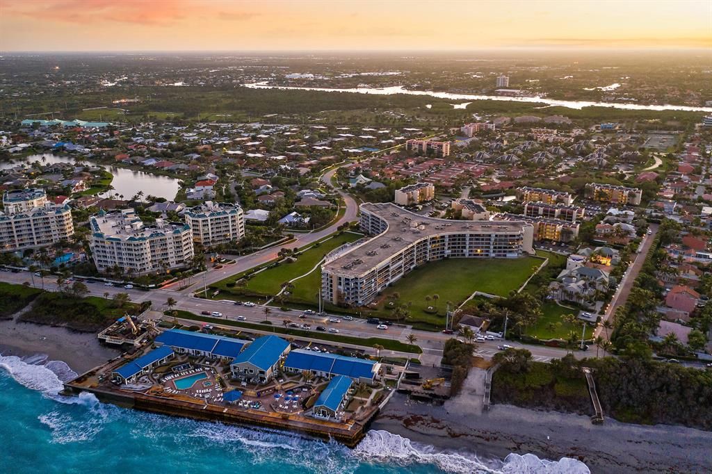 Photo of 1300 S Highway A1a #621, Jupiter, FL 33477 (MLS # R10720359)