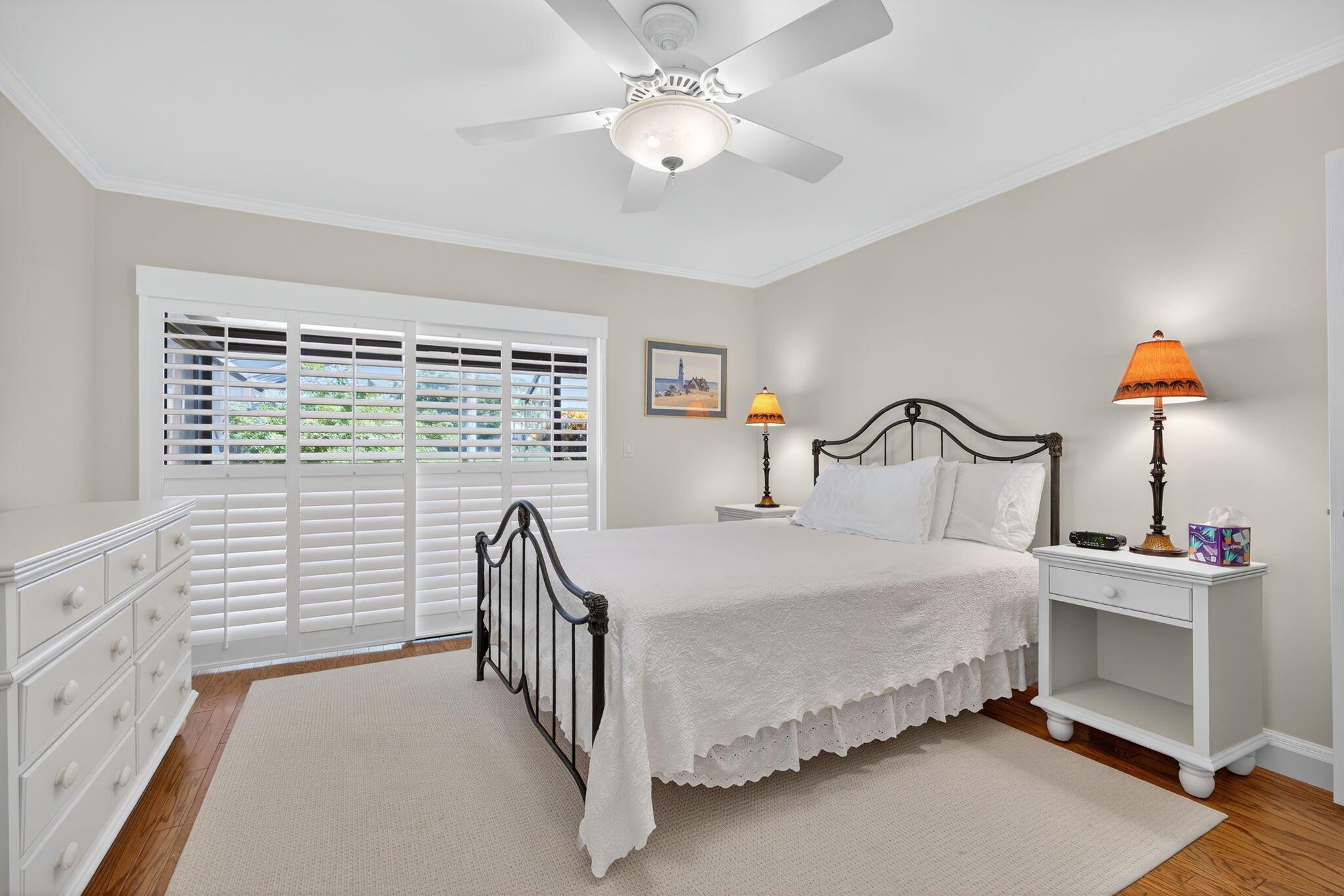 HIDDEN COVE AT JONATHANS - Residential