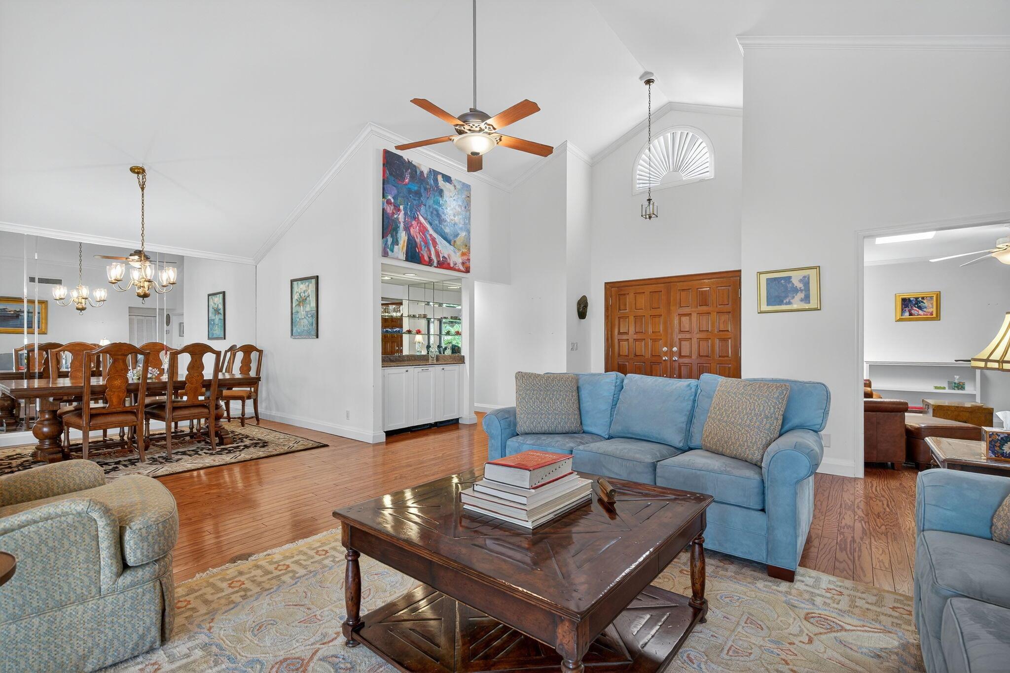 HIDDEN COVE AT JONATHANS - Residential