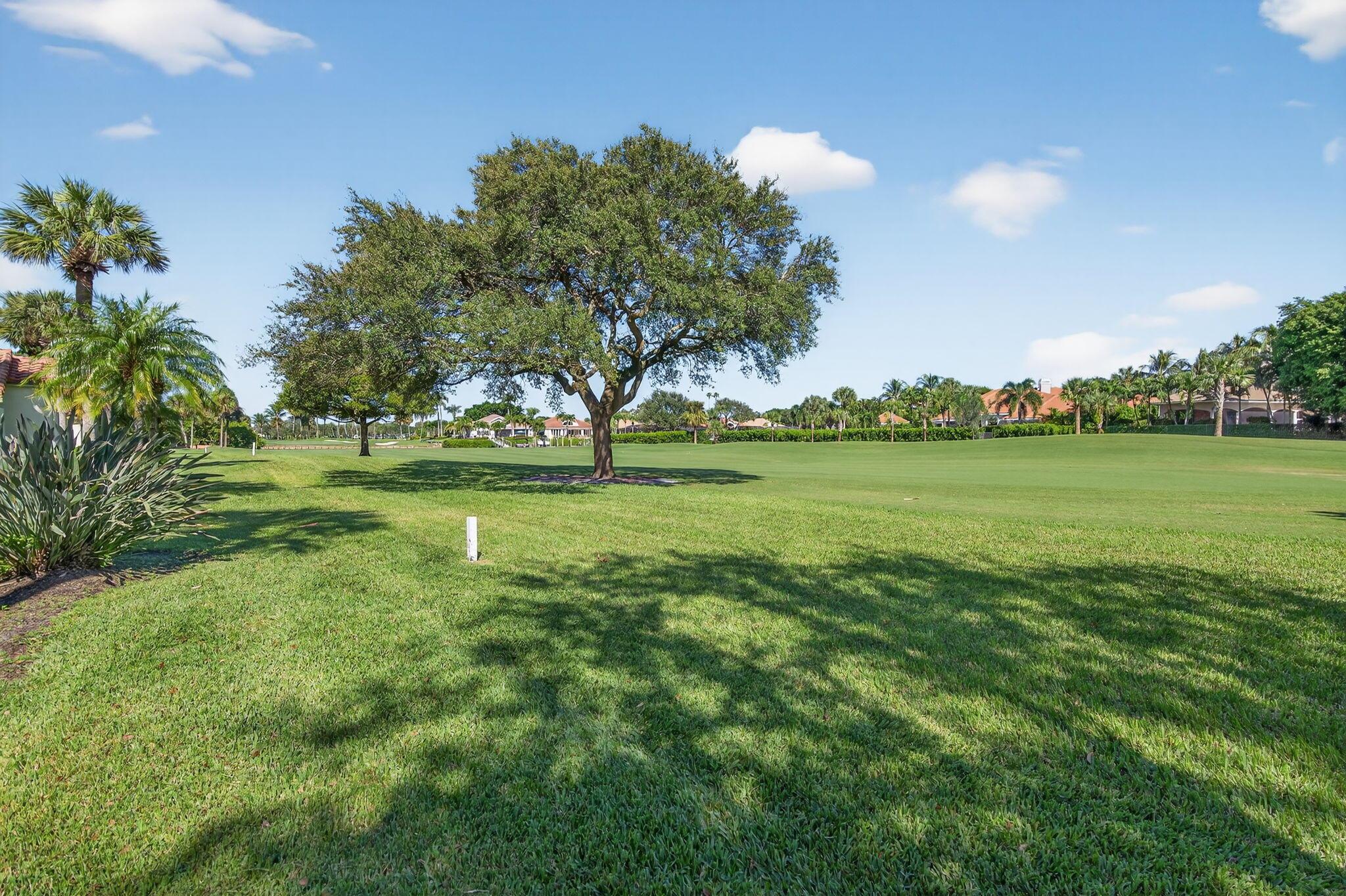 HIDDEN COVE AT JONATHANS - Residential