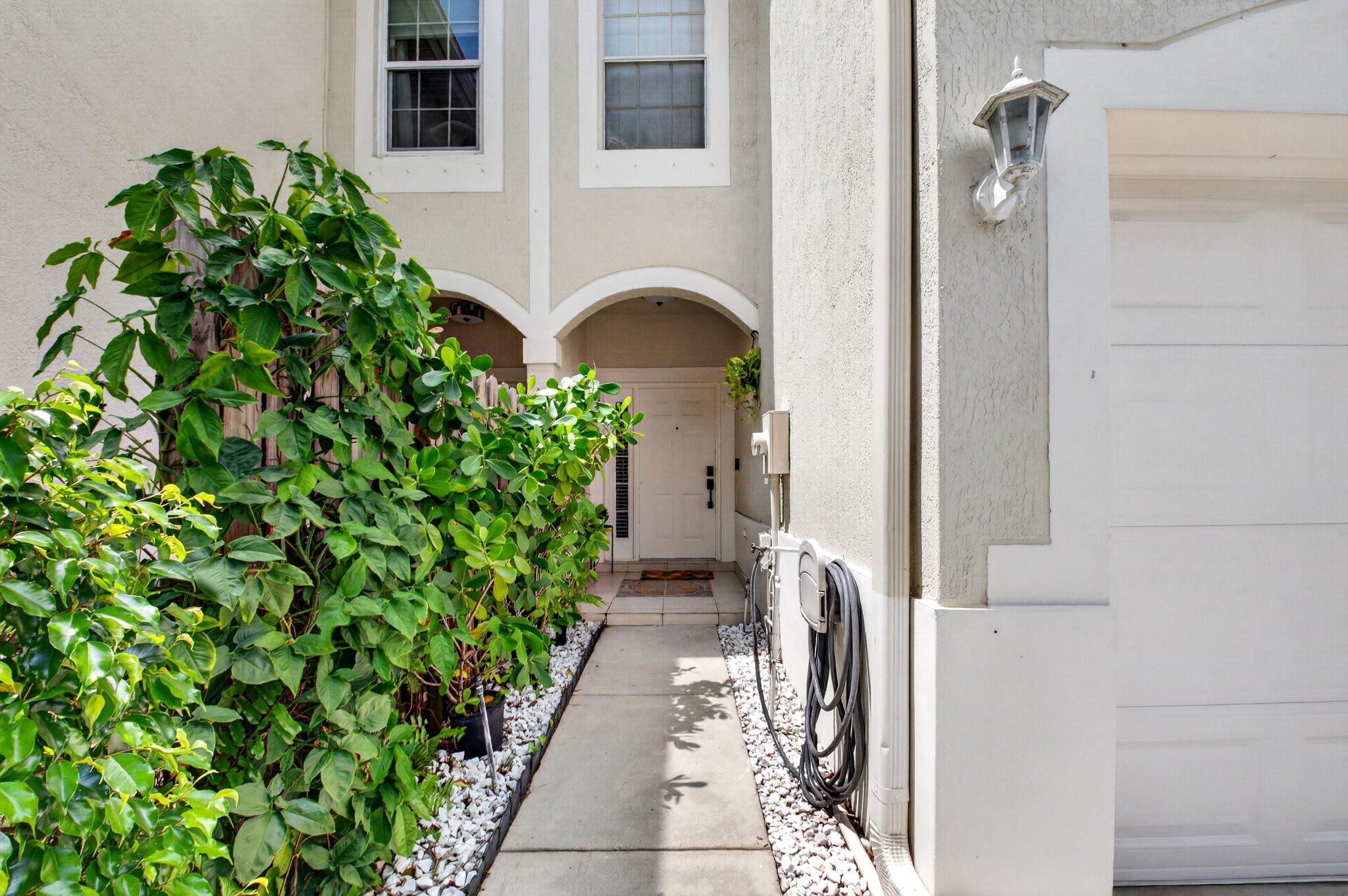 Properties 1074 Woodfield Road