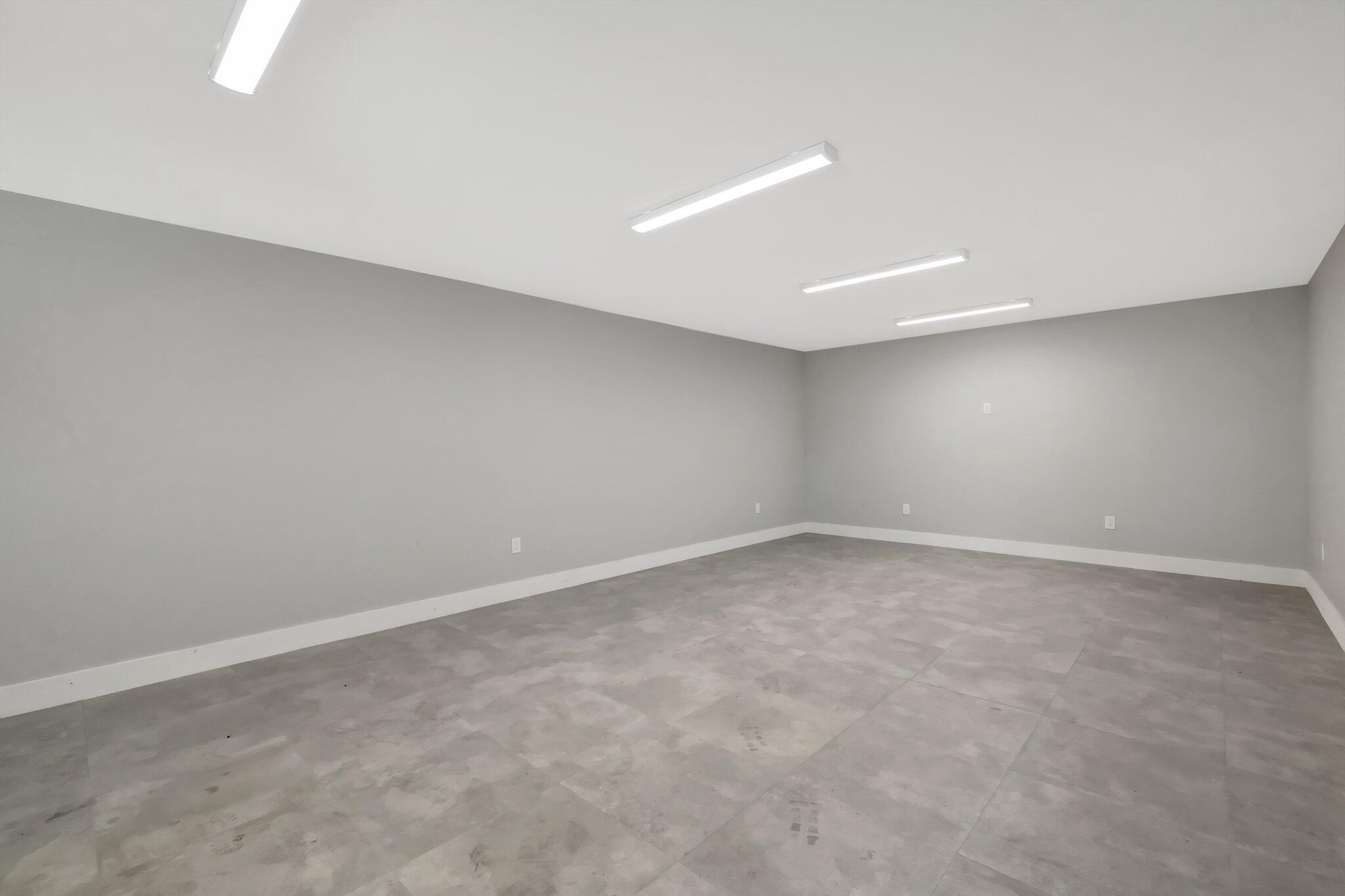 MARAVILLA GARDENS SUBDIVI - Commercial Sale