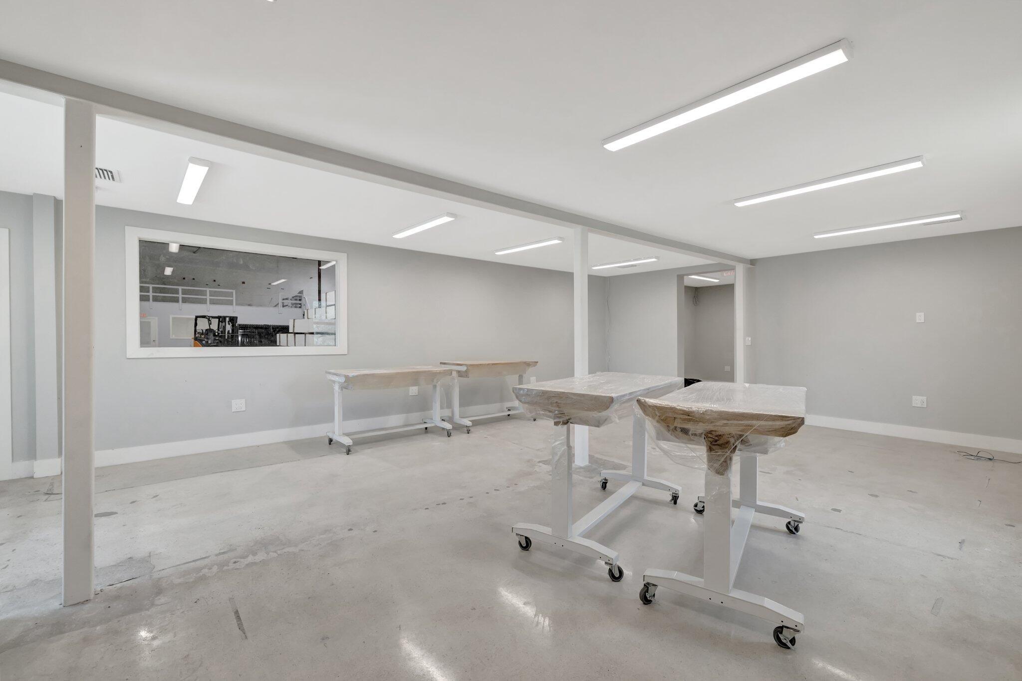 MARAVILLA GARDENS SUBDIVI - Commercial Sale