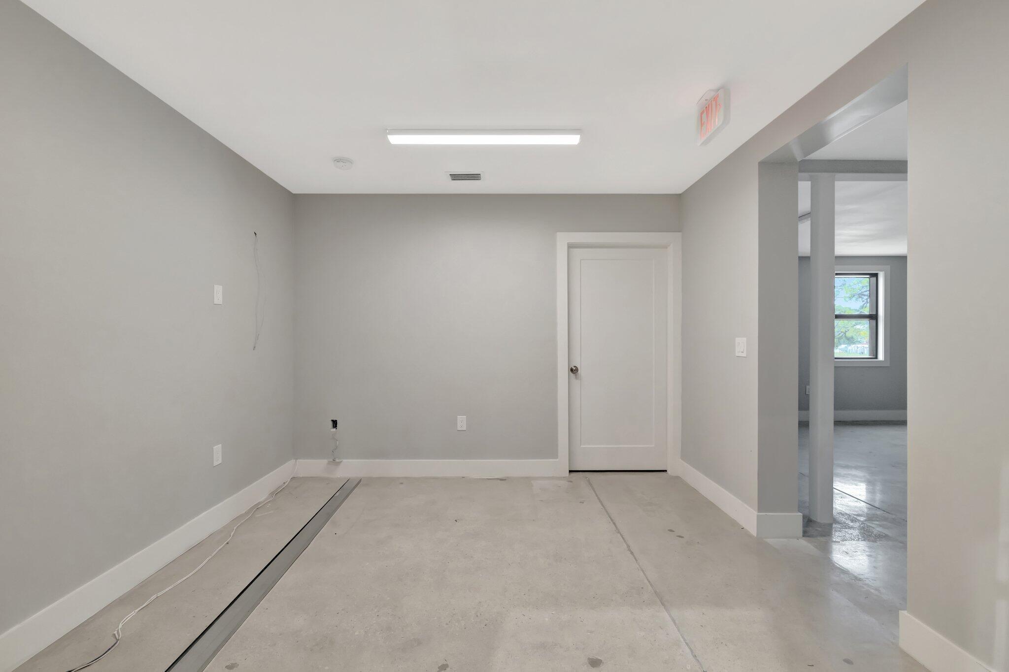 MARAVILLA GARDENS SUBDIVI - Commercial Sale