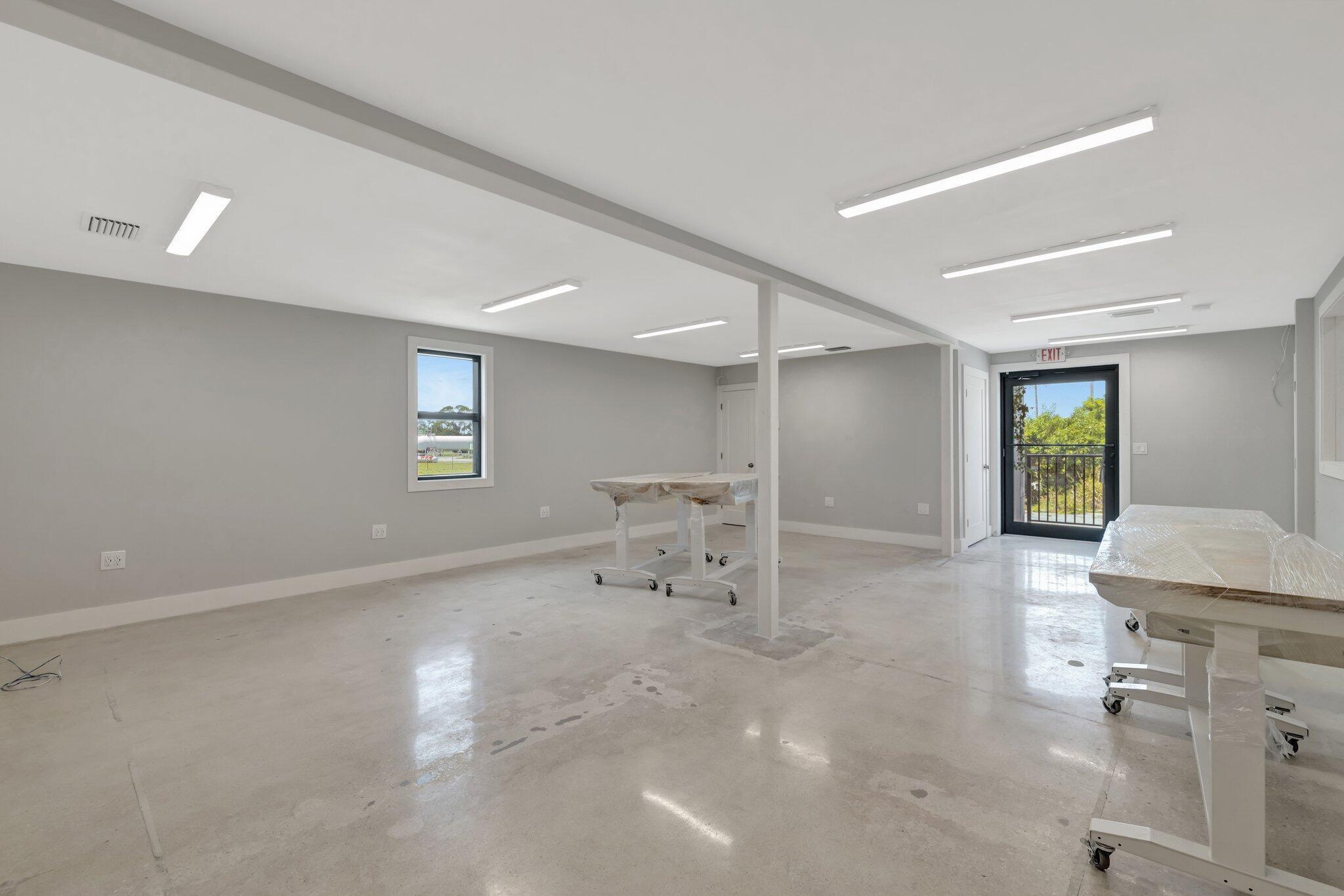 MARAVILLA GARDENS SUBDIVI - Commercial Sale