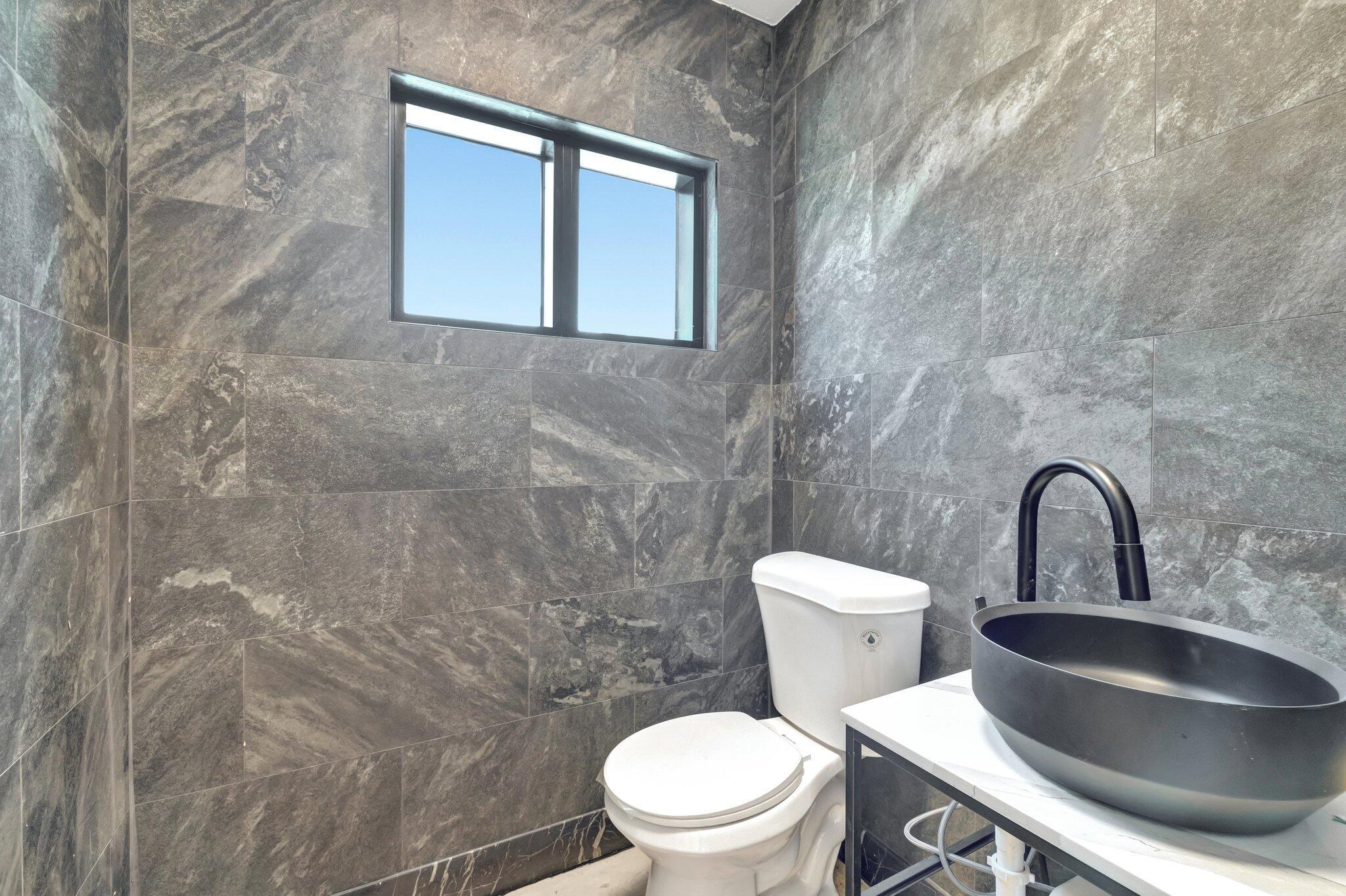 MARAVILLA GARDENS SUBDIVI - Commercial Sale