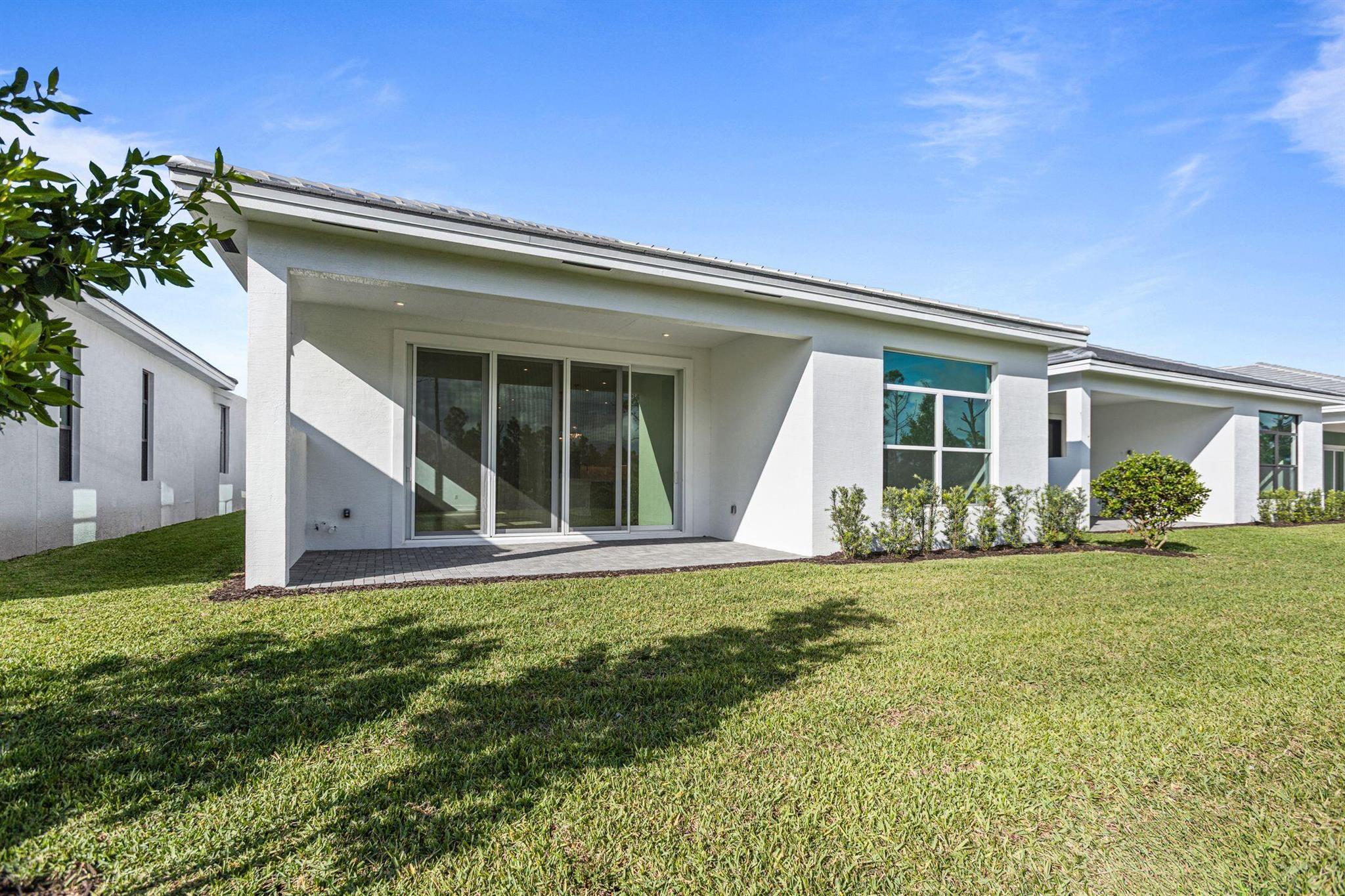 COVE ROYALE PUD PHASE 1 - Residential