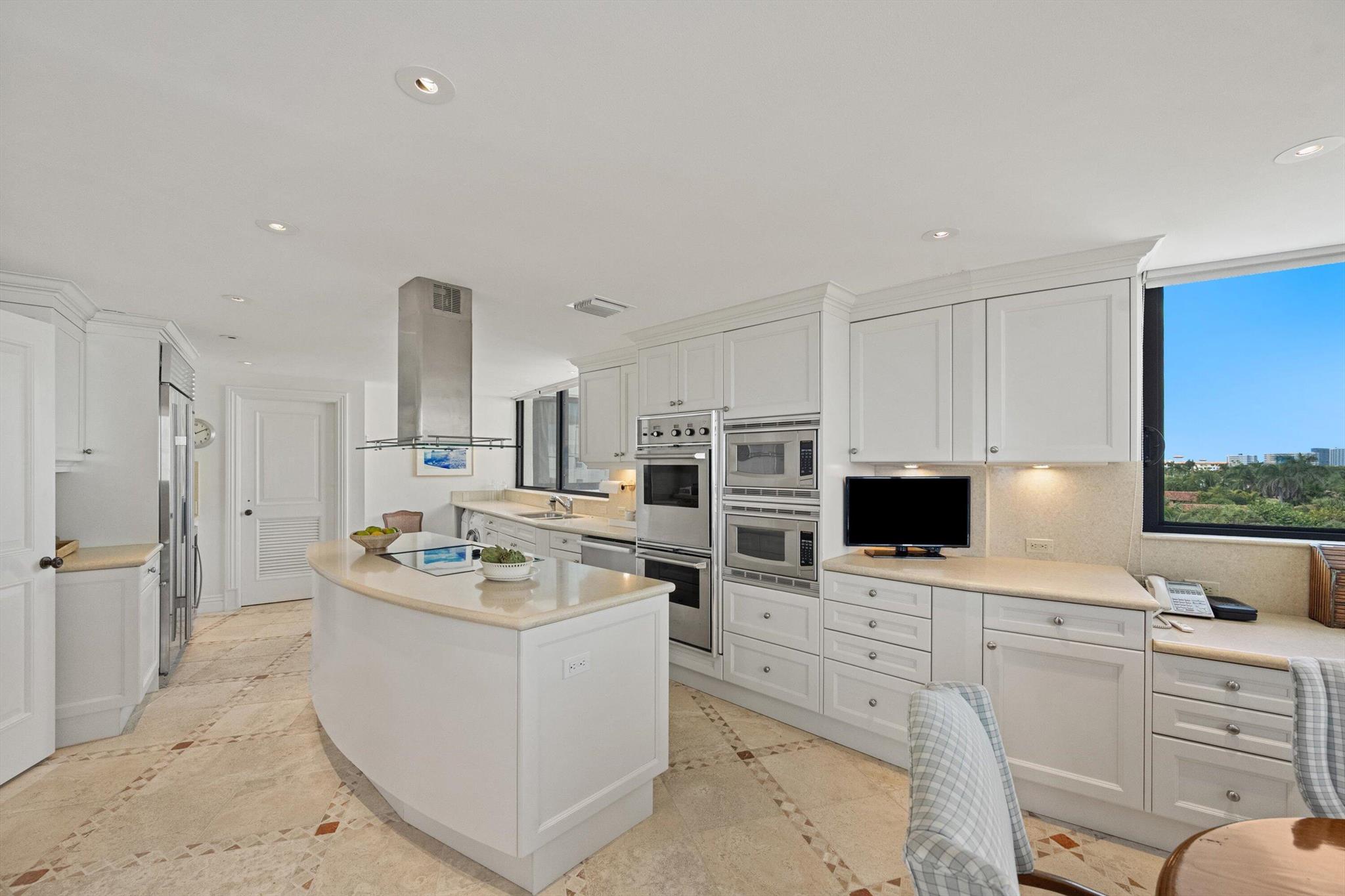 NUMBER ONE NORTH OCEAN CO - Residential