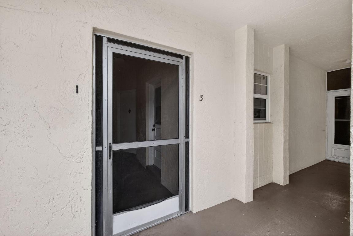 10821 N Military Trail 3