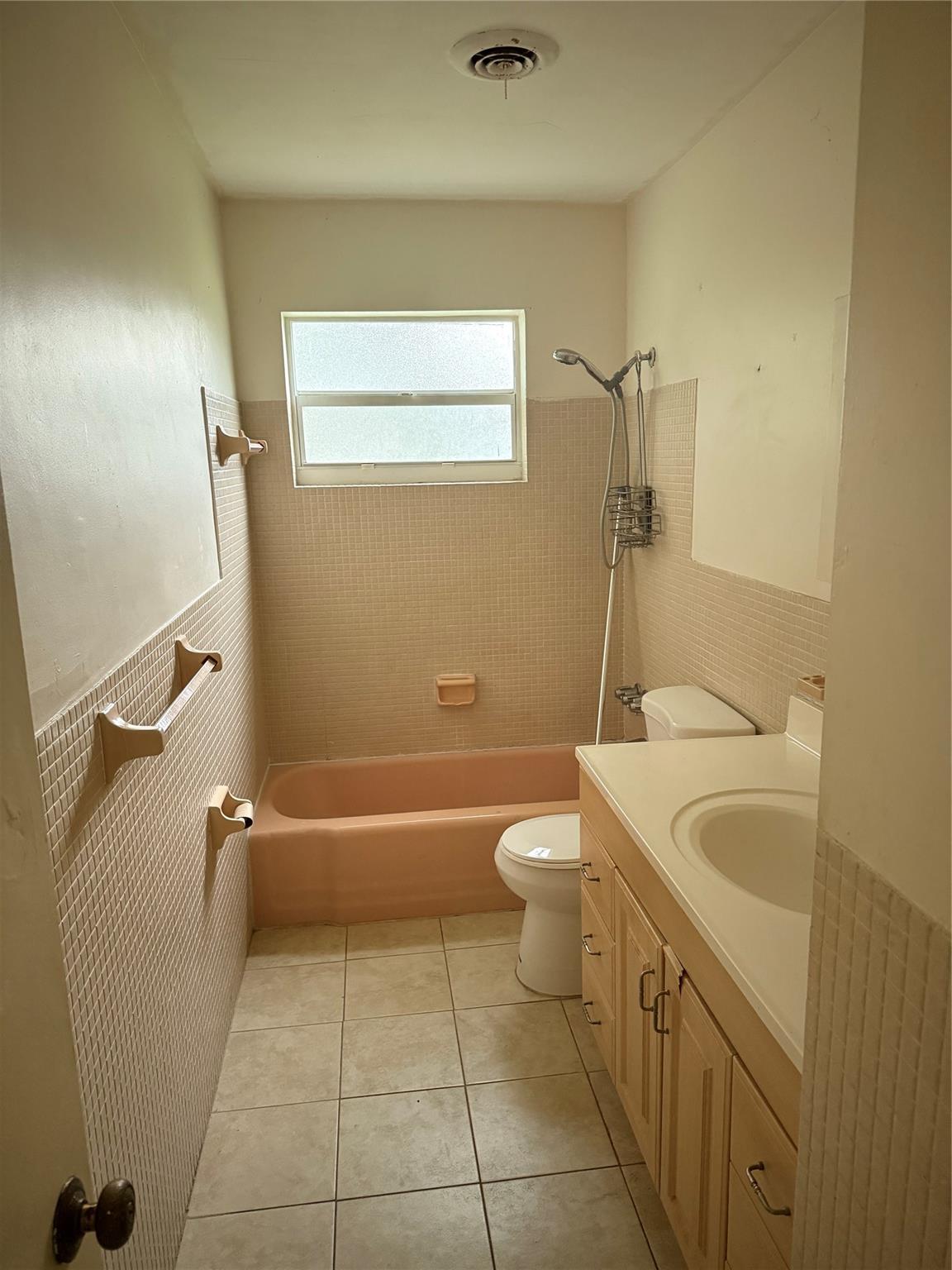 Sunrise Golf Village - Residential Lease