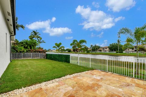 Tiny photo for 11618 MANATEE BAY Lane, Wellington, FL 33449 (MLS # B26053796)