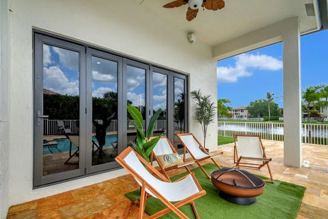 Tiny photo for 11618 MANATEE BAY Lane, Wellington, FL 33449 (MLS # B26053796)