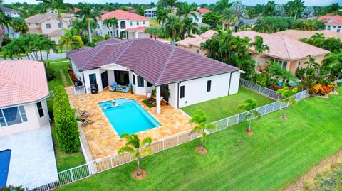 Tiny photo for 11618 MANATEE BAY Lane, Wellington, FL 33449 (MLS # B26053796)