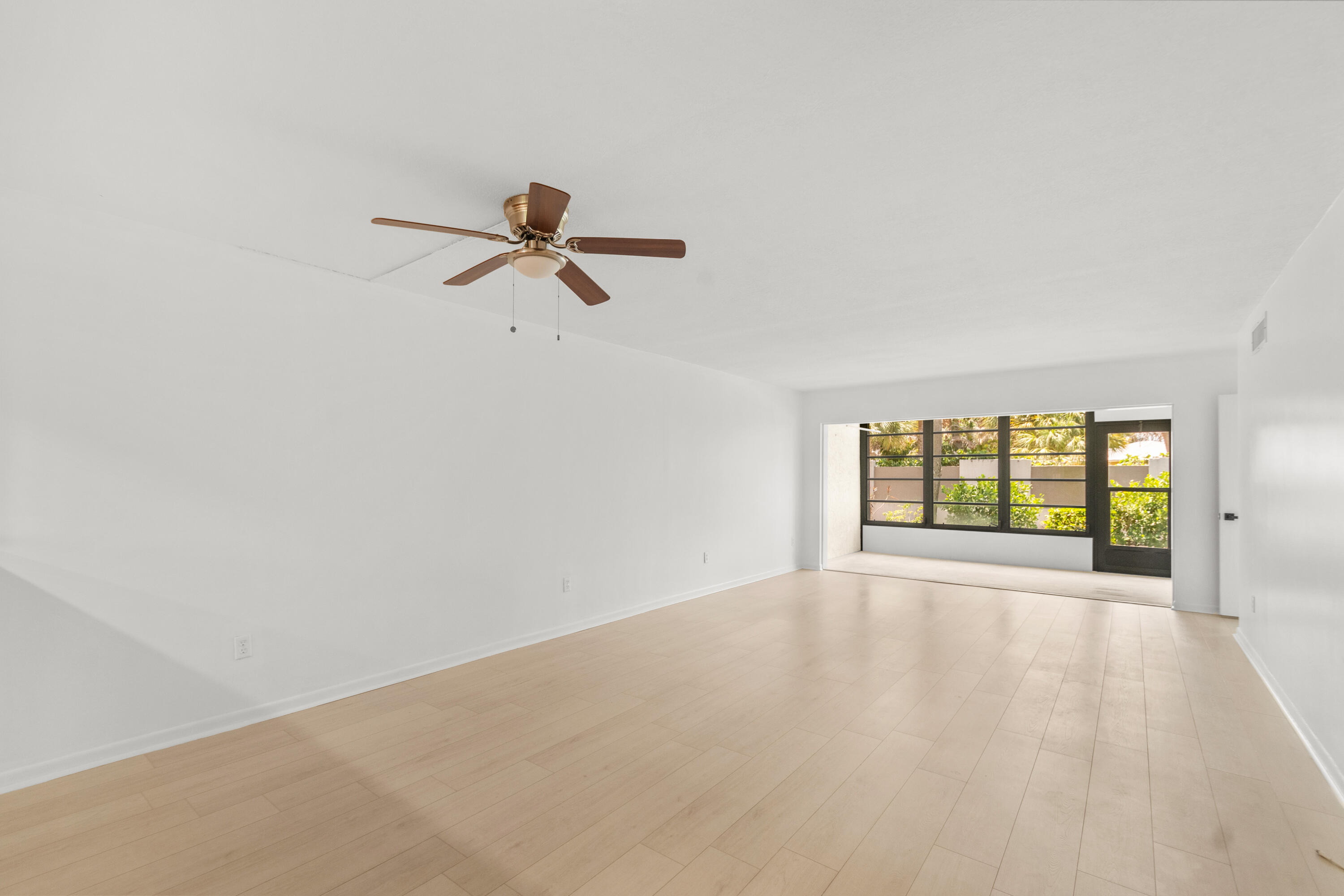 River Club Condominium - Residential