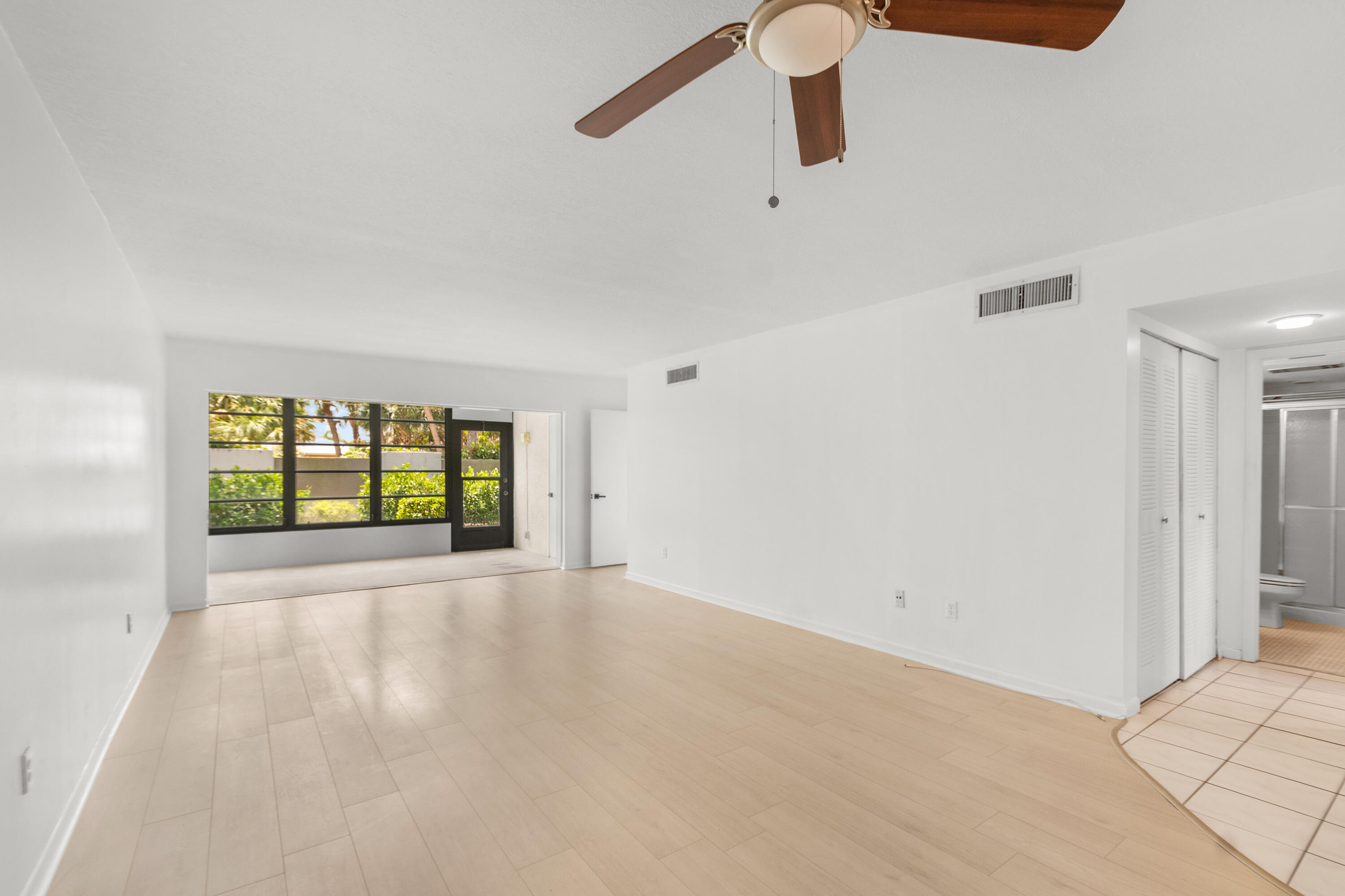 River Club Condominium - Residential