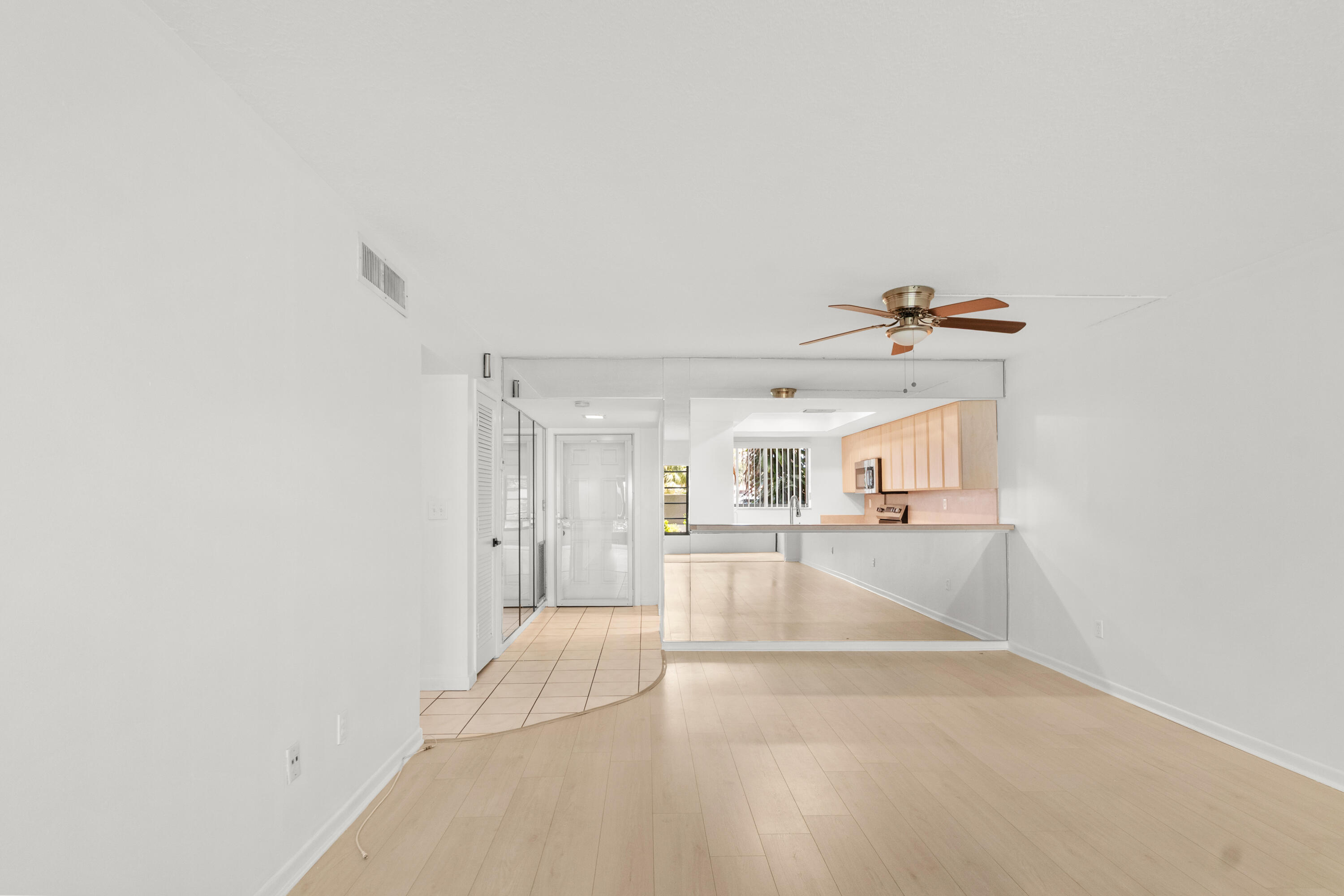 River Club Condominium - Residential