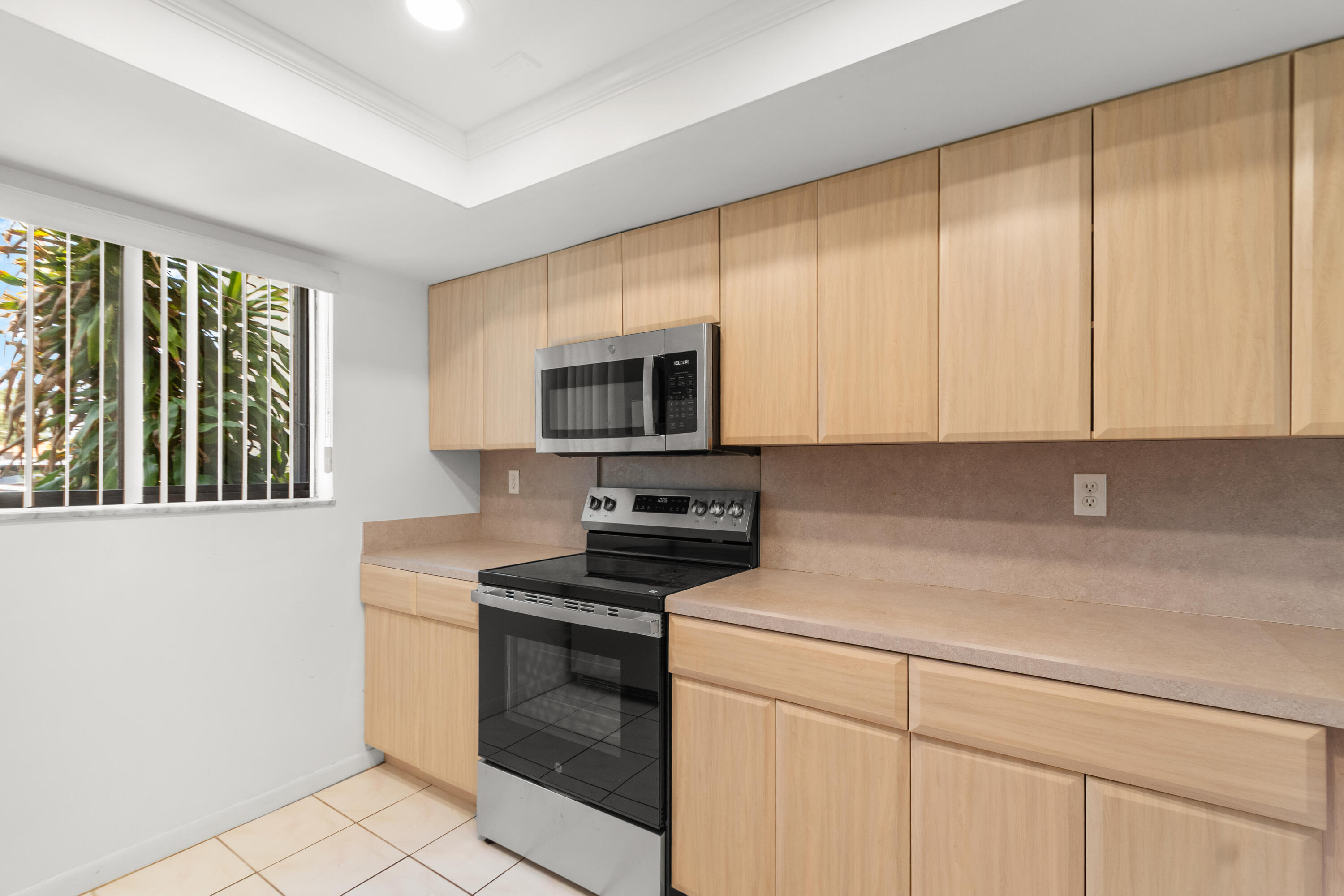 River Club Condominium - Residential
