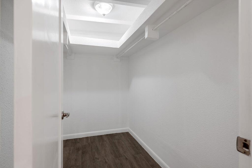 GUETHLE SUB UNREC ON AM-7 - Residential Lease