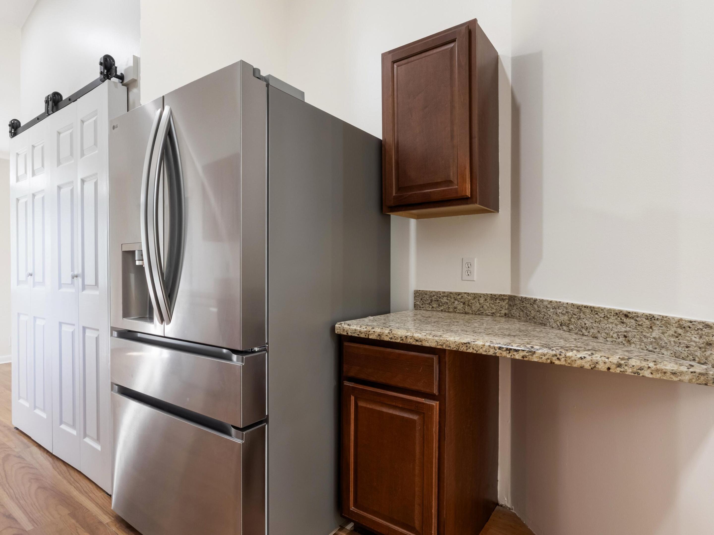 CARRIAGE GATE CONDO - Residential Lease